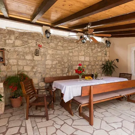 Apartman Tia Maria *